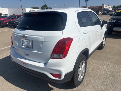 Used 2021 Chevrolet Trax LS w/ Tint and Cruise Package image 20
