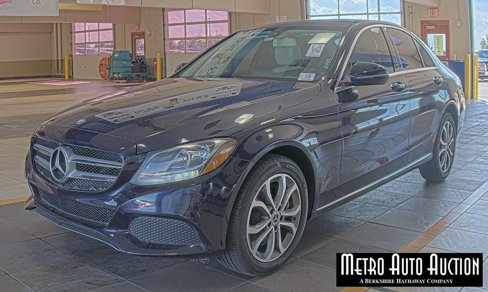 Used 2017 Mercedes-Benz C 300 4MATIC Sedan image 1