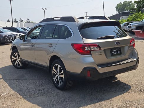 Used 2019 Subaru Outback 2.5i Limited w/ Popular Package #2 image 14