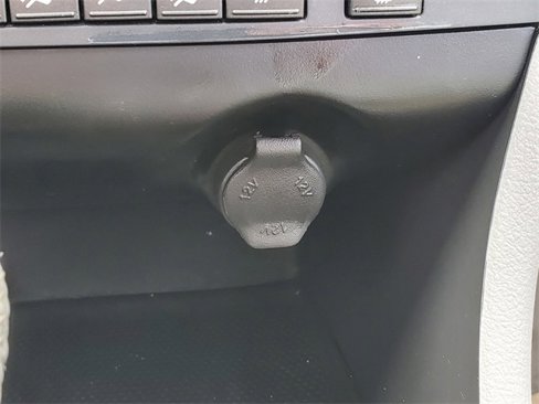 Used 2009 Buick LaCrosse CXL image 17