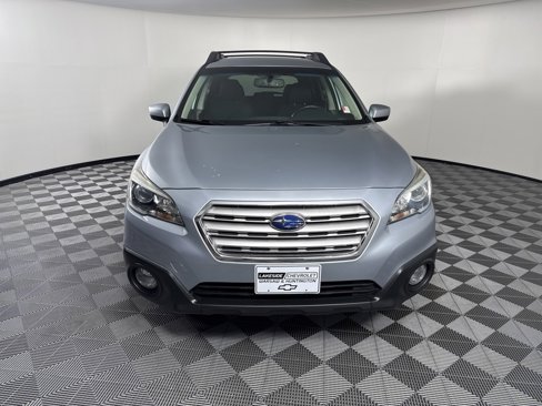 Used 2016 Subaru Outback 2.5i Premium image 8