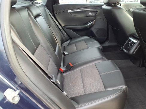 Used 2017 Chevrolet Impala LT image 8