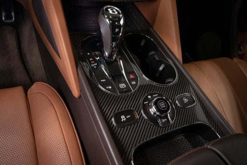 Used 2022 Bentley Bentayga image 32