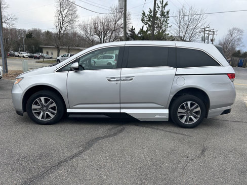Used 2014 Honda Odyssey Touring image 11