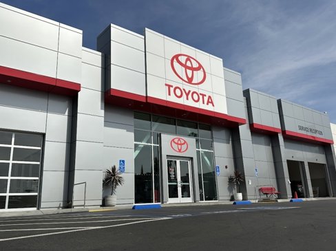 Used 2024 Toyota Corolla SE image 31