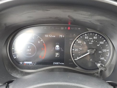 Used 2021 Nissan Kicks SV image 16