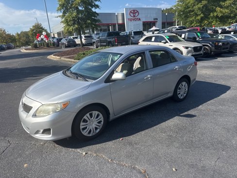 Used 2010 Toyota Corolla LE image 3