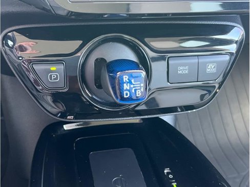 Used 2019 Toyota Prius Limited image 36