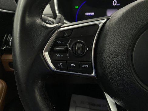 Used 2023 Acura MDX SH-AWD w/ Technology Package image 18