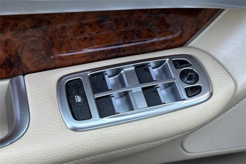 Used 2013 Jaguar XF 3.0 image 12