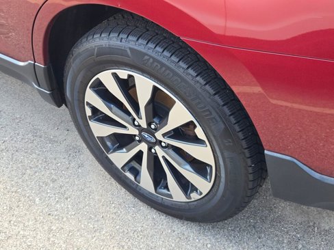 Used 2017 Subaru Outback 2.5i Limited image 6
