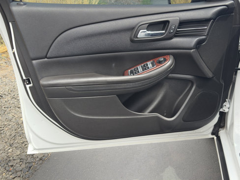 Used 2013 Chevrolet Malibu LT w/ Power Convenience Package image 23