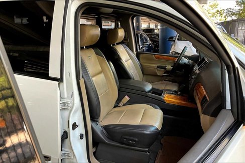 Used 2014 Nissan Armada Platinum w/ Platinum Reserve Package image 8