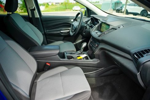 Used 2019 Ford Escape SE image 30