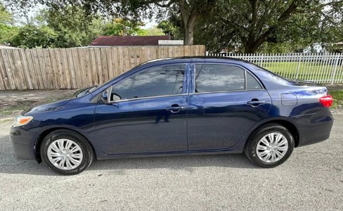 Used 2013 Toyota Corolla L image 6