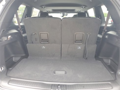 New 2025 Jeep Grand Cherokee L Altitude image 6