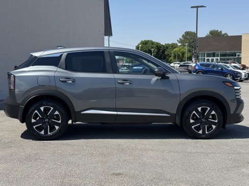 New 2025 Nissan Kicks SV image 8