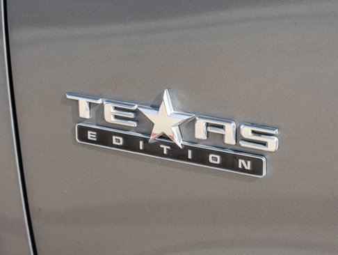 Used 2021 Chevrolet Silverado 1500 LT w/ Texas Edition Plus image 14