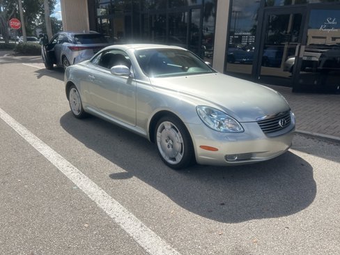 Used 2002 Lexus SC 430 Convertible image 1