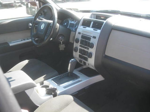 Used 2010 Mercury Mariner 4WD image 20