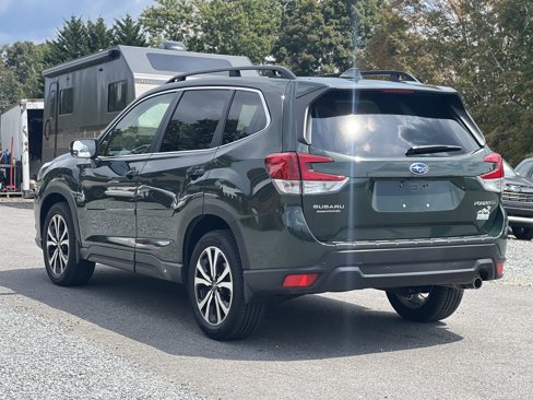 Used 2022 Subaru Forester Limited image 5
