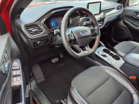 Used 2024 Ford Escape ST-Line image 14