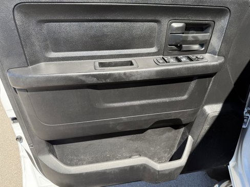 Used 2014 RAM 2500 Tradesman image 12