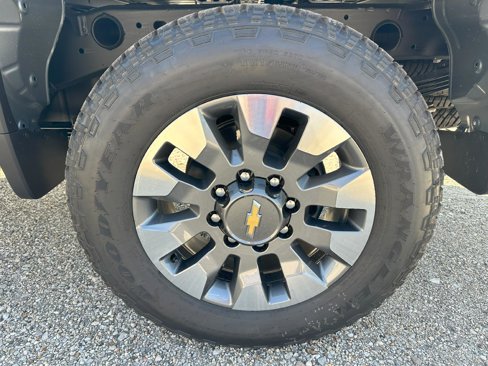 New 2025 Chevrolet Silverado 2500 Custom w/ Custom Value Package image 14