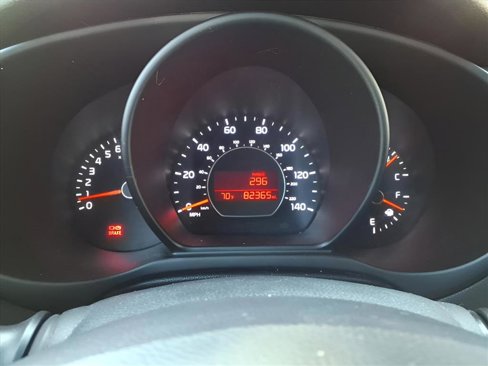 Used 2015 Kia Soul image 16