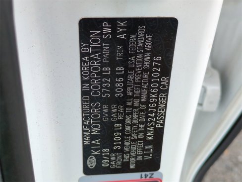 Used 2019 Kia K900 Luxury image 31
