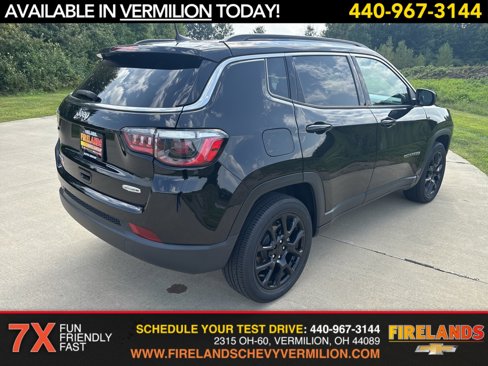Used 2022 Jeep Compass Latitude image 5
