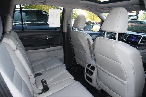 Used 2017 Honda Pilot EX-L image 19