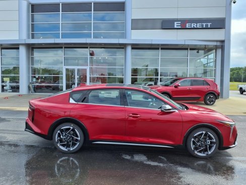 New 2025 Kia K4 GT-Line image 2