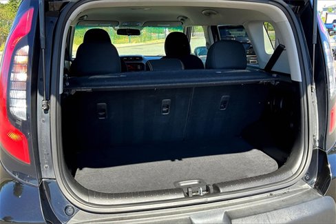 Used 2015 Kia Soul + image 26