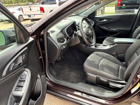Used 2020 Chevrolet Malibu LS image 13