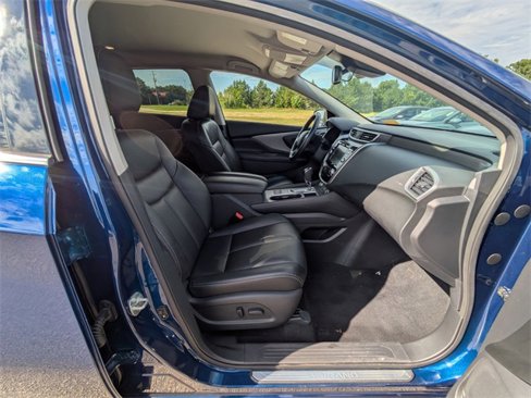 Used 2022 Nissan Murano SV image 32