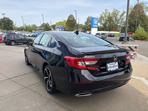 Used 2022 Honda Accord Sport image 4