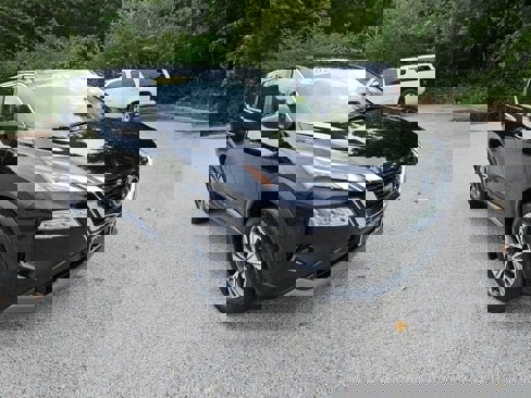 Used 2023 Nissan Rogue SV image 5