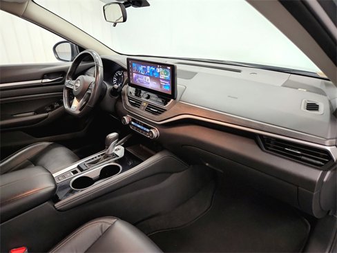 Used 2023 Nissan Altima 2.5 SL image 31
