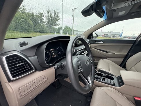 Used 2019 Hyundai Tucson Ultimate w/ Cargo Package image 17