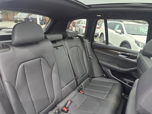 Used 2019 BMW X3 xDrive30i w/ Convenience Package image 9