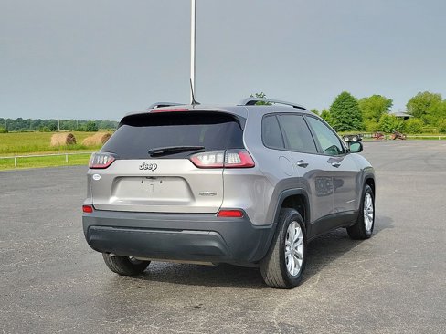 Used 2020 Jeep Cherokee Latitude image 5