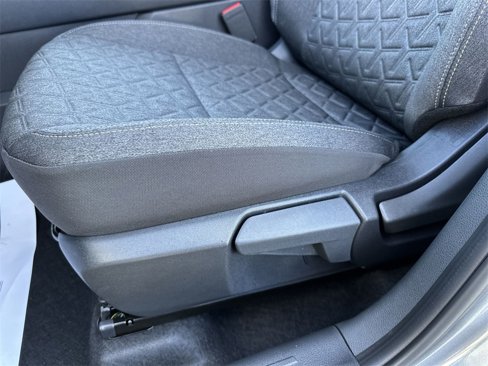 New 2026 Nissan Kicks SV image 12