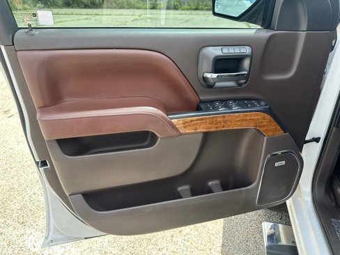 Used 2017 Chevrolet Silverado 1500 High Country image 8