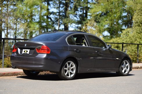 Used 2006 BMW 330xi Sedan image 15