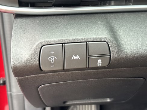 Used 2023 Hyundai Elantra SEL w/ Convenience Package image 39