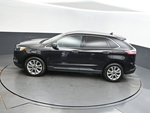 Used 2024 Ford Edge Titanium image 33