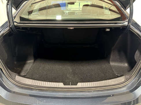 Used 2021 Chevrolet Malibu LT image 20