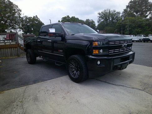 Used 2016 Chevrolet Silverado 2500 LTZ image 6