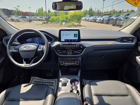 Used 2021 Ford Escape Titanium image 18